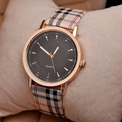 Women's Luxury Leather Wrist Watch